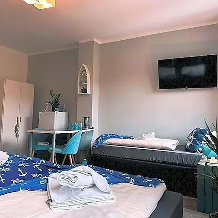 Orca Am Elbschloss 3* דרזדן