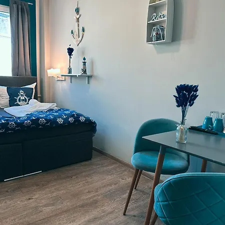 Orca Am Elbschloss Dresden